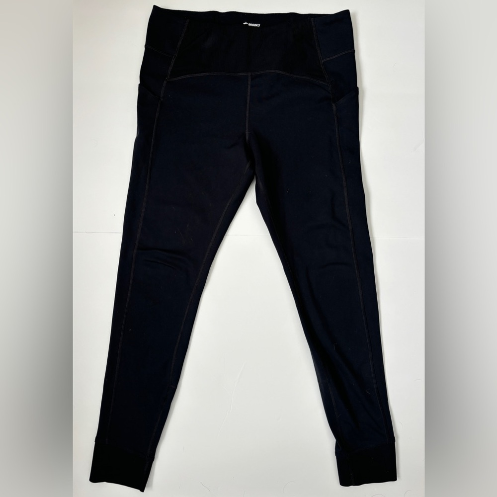 Black Brooks Athletic Leggings - Large